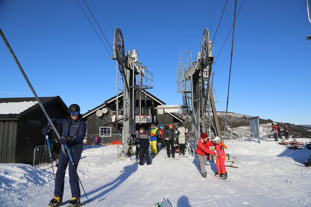 Gomobu Fjellstue 호텔 론 외부 사진